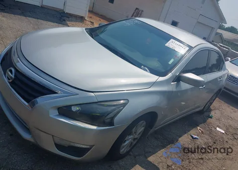 2015 Nissan Altima 2.5 S из США, поврежденный, VIN 1N4AL3AP2FN392263